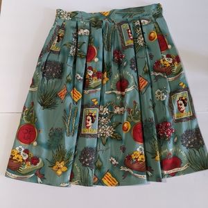 Frida Kahlo A-Line Pleated Skirt Sm